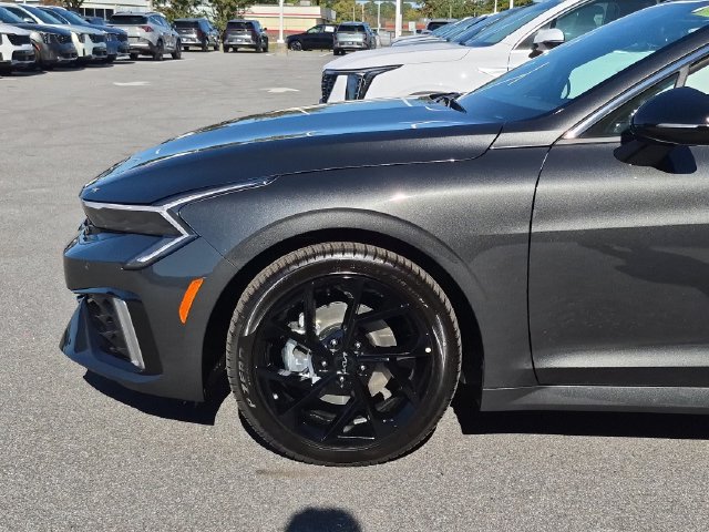 New 2027 Kia K5 GT-Line FWD image 9