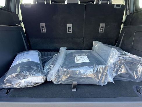 New 2026 Ford Bronco Badlands w/ Sasquatch Package image 6