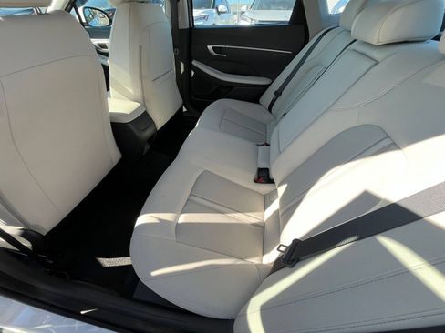 Used 2025 Hyundai Sonata SEL FWD image 27