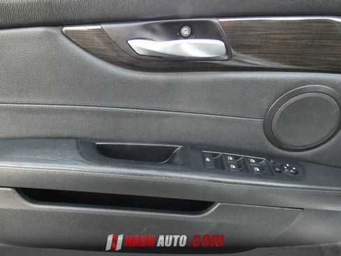 Used 2015 BMW Z4 sDrive35is RWD image 41