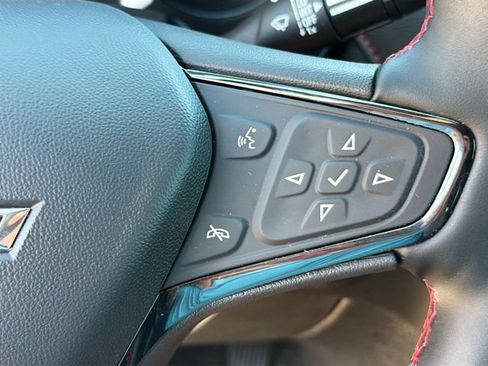 Used 2024 Chevrolet Equinox RS w/ RS Leather Package FWD image 17