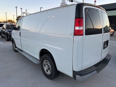 Used 2021 Chevrolet Express 2500 Work Van w/ Driver Convenience Package image 7