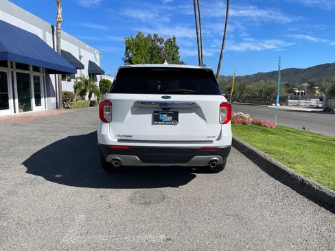Used 2020 Ford Explorer Limited AWD/4WD image 6