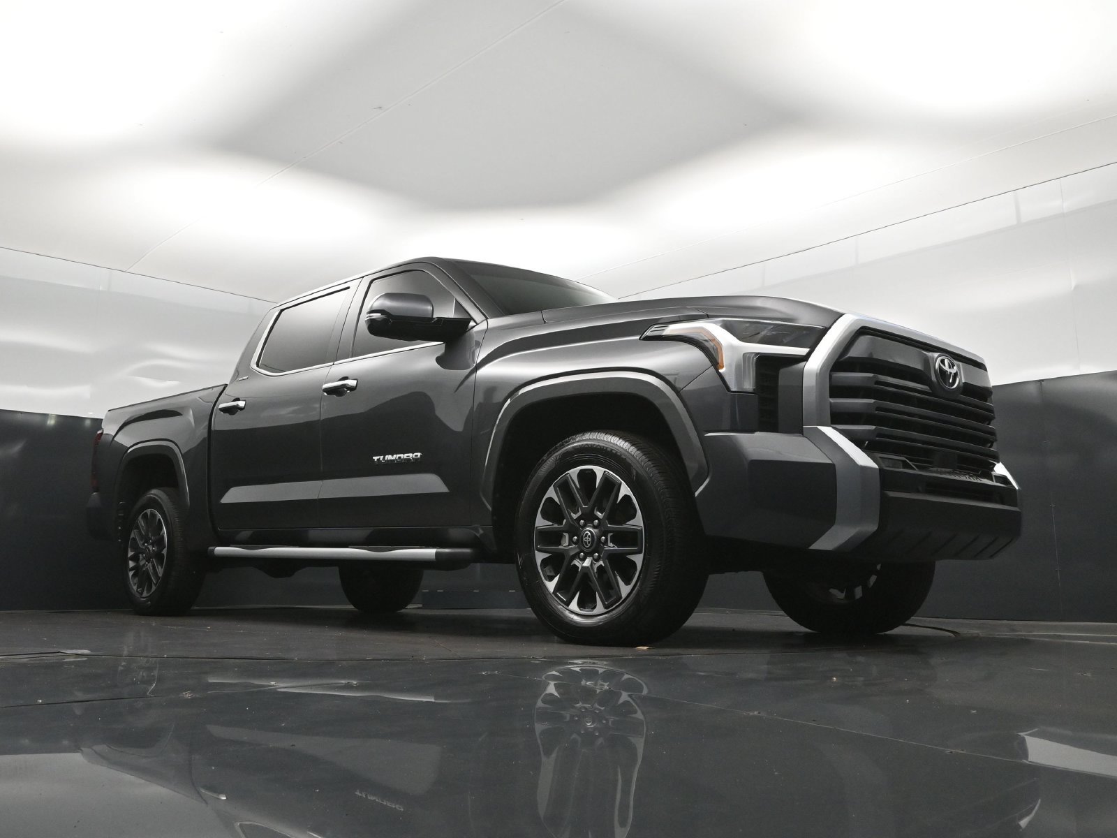 Used 2026 Toyota Tundra Limited w/ Power Package AWD/4WD image 45