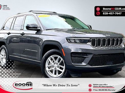 Certified 2024 Jeep Grand Cherokee Laredo X w/ Trailer Tow Package AWD/4WD image 1