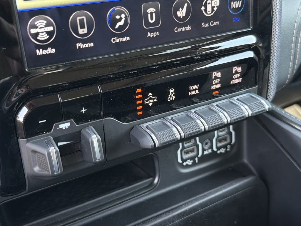 Used 2020 RAM 1500 Limited AWD/4WD image 37
