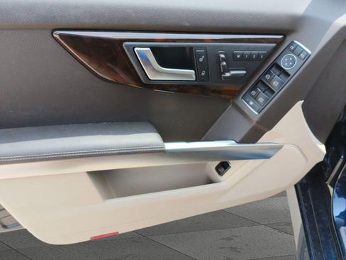 Used 2014 Mercedes-Benz GLK 250 BlueTEC 4MATIC image 8