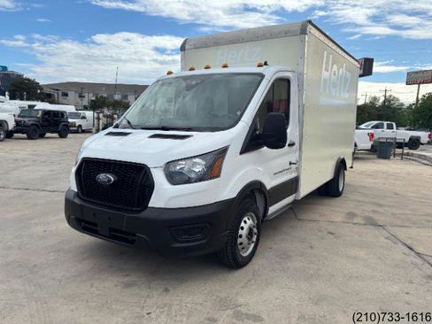 Used 2022 Ford Transit 350 DRW image 3
