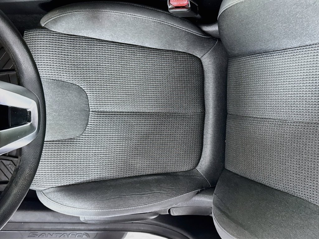 Used 2019 Hyundai Santa Fe SE FWD image 19