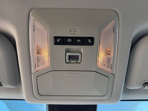 Used 2019 Toyota RAV4 LE w/ All Weather Liner Package AWD/4WD image 43