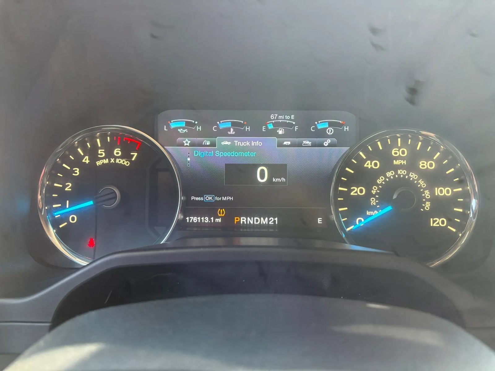 Used 2016 Ford F150 Lariat w/ Equipment Group 502A Luxury AWD/4WD image 13