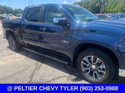 Used 2023 Chevrolet Silverado 1500 LT w/ Texas Edition Plus RWD image 8