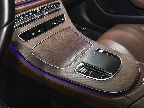 Used 2022 Mercedes-Benz E 450 4MATIC All-Terrain Wagon image 43