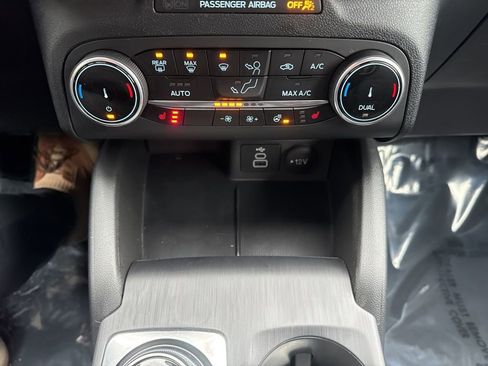 New 2026 Ford Escape ST-Line Select AWD/4WD image 17