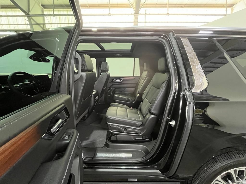 Certified 2026 GMC Yukon XL Denali w/ Sun & Power Step Package AWD/4WD image 20