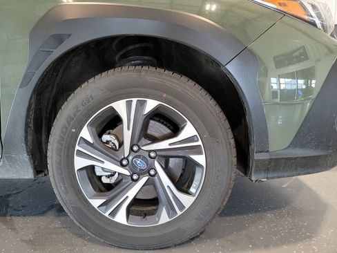 Used 2026 Subaru Crosstrek 2.5i Premium AWD/4WD image 16