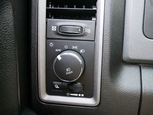 Used 2019 RAM 1500 Express w/ Express Value Package image 26