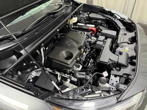 Used 2024 Toyota RAV4 XLE w/ Convenience Package AWD/4WD image 26