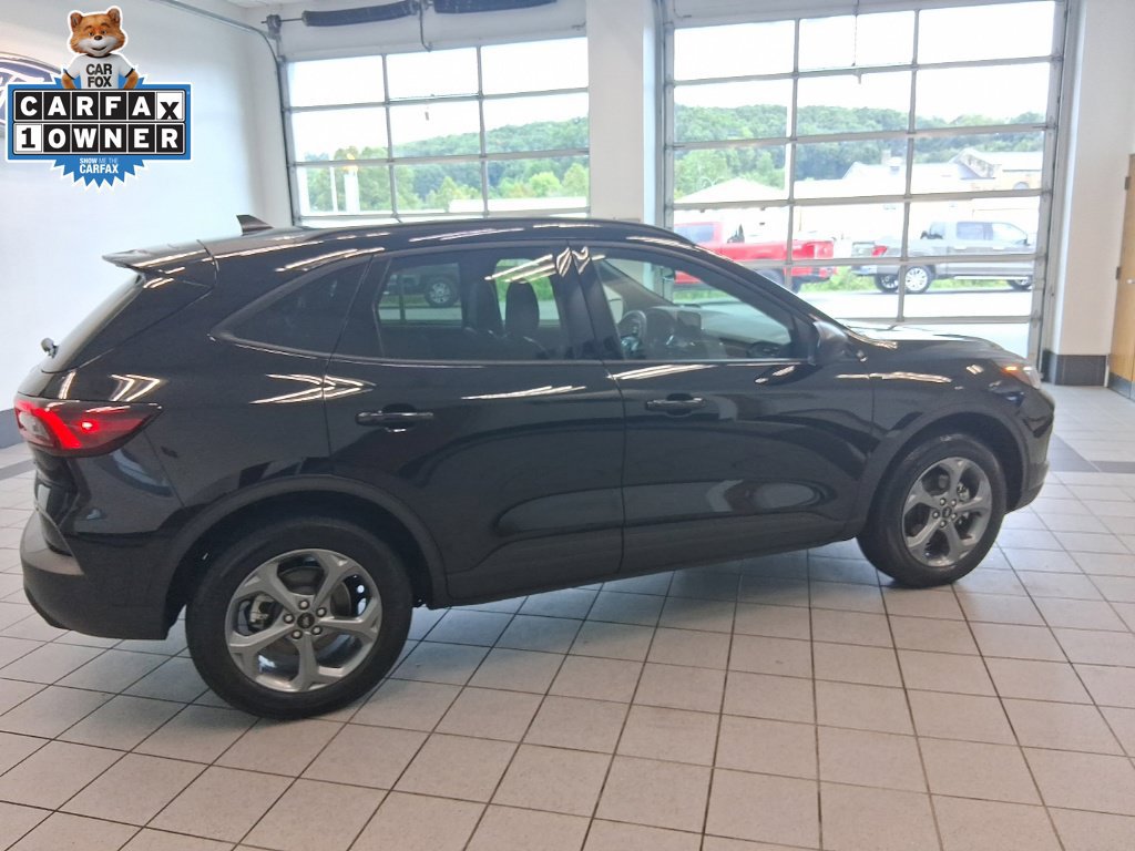 Used 2025 Ford Escape ST-Line AWD/4WD image 19