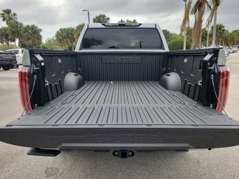 New 2026 Toyota Tundra Limited AWD/4WD image 8