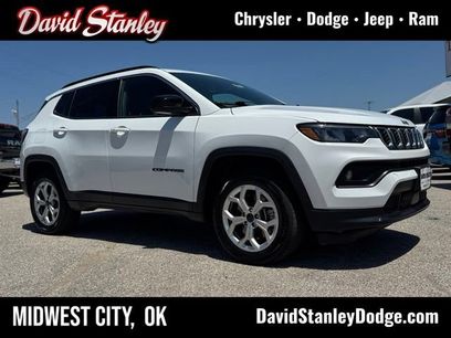 Used 2025 Jeep Compass Latitude w/ Sun & Sound Group