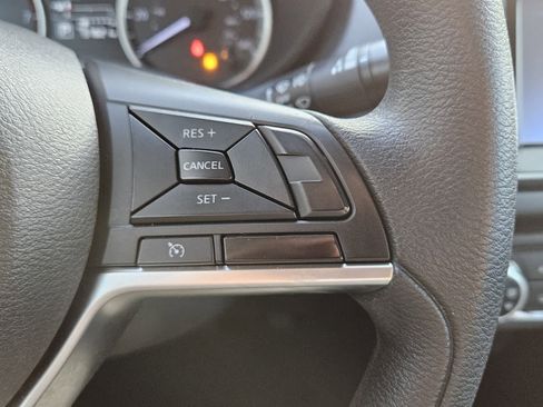 Used 2020 Nissan Versa S image 13