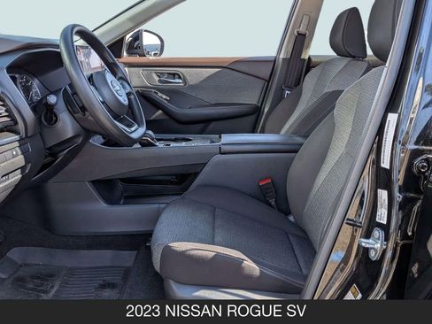 Used 2023 Nissan Rogue SV FWD image 14