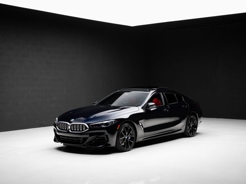 Used 2025 BMW 840i w/ Driving Assistance Package RWD image 4
