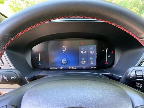 Used 2025 Ford Escape ST-Line AWD/4WD image 15
