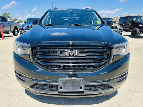 Used 2019 GMC Acadia SLT w/ Black Edition image 39