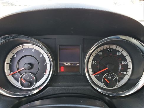 Used 2017 Dodge Grand Caravan GT FWD image 13