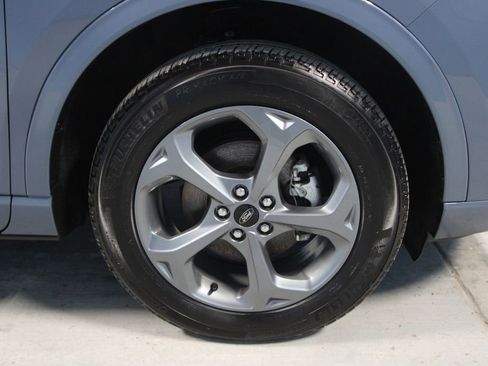 Used 2024 Ford Escape ST-Line w/ Tech Pack #1 AWD/4WD image 31