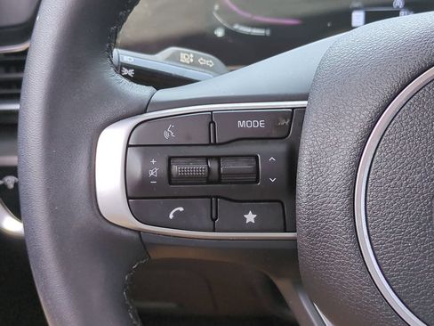 Certified 2024 Kia Sportage EX FWD image 25