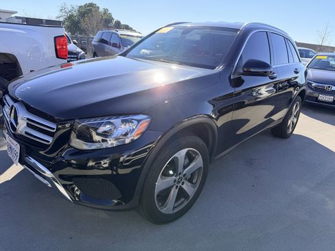 Used 2018 Mercedes-Benz GLC 300 image 2
