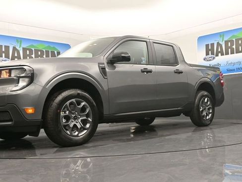 New 2025 Ford Maverick XLT w/ XLT Luxury Package image 17