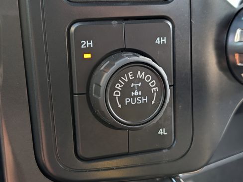 Used 2022 Ford F150 XLT w/ Equipment Group 302A High AWD/4WD image 39