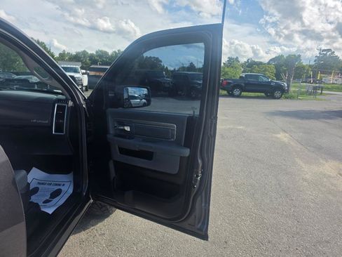 Used 2016 RAM 1500 Big Horn AWD/4WD image 11