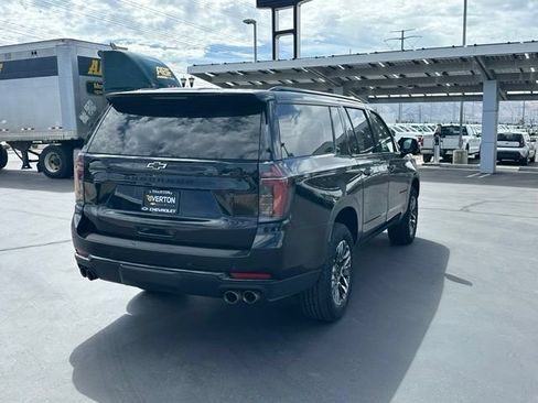 Certified 2025 Chevrolet Suburban Z71 AWD/4WD image 6