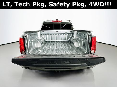 Used 2024 Chevrolet Colorado LT w/ LT Convenience Package II image 27
