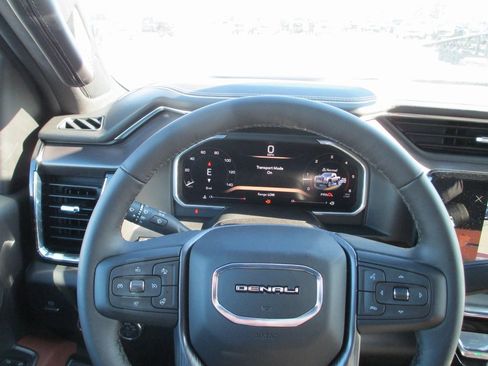 New 2026 GMC Sierra 2500 Denali Ultimate image 21