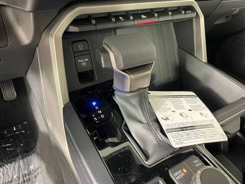 New 2026 Toyota Tundra SR5 AWD/4WD image 4