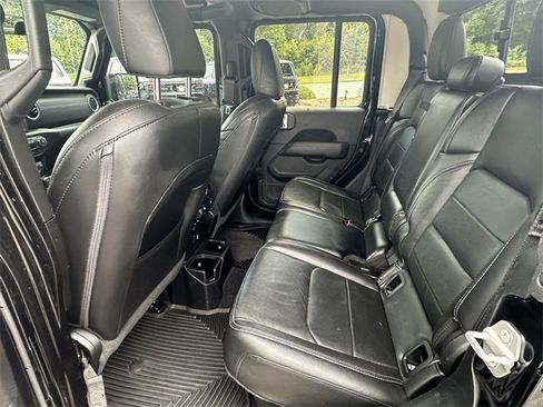 Used 2020 Jeep Gladiator Overland image 20