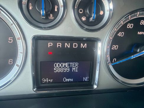 Certified 2014 Cadillac Escalade Premium AWD/4WD image 14