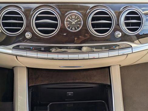 Used 2016 Mercedes-Benz Maybach S 600 image 17