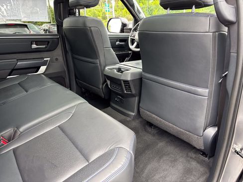 Used 2023 Toyota Tundra Platinum AWD/4WD image 49