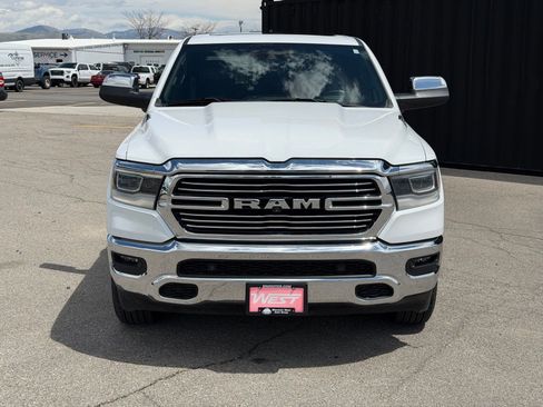 Used 2023 RAM 1500 Laramie AWD/4WD image 3