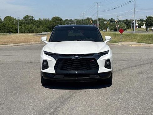 Used 2022 Chevrolet Blazer RS w/ Enhanced Convenience Package FWD image 2