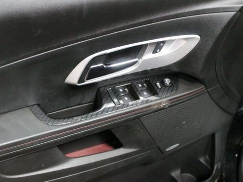 Used 2015 Chevrolet Equinox LT image 11