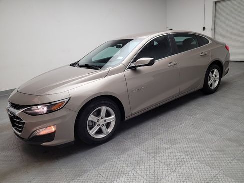Used 2022 Chevrolet Malibu LS w/ Driver Confidence Package II FWD image 2