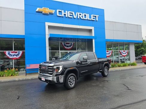 Used 2026 GMC Sierra 2500 SLT w/ SLT Convenience Package AWD/4WD image 1